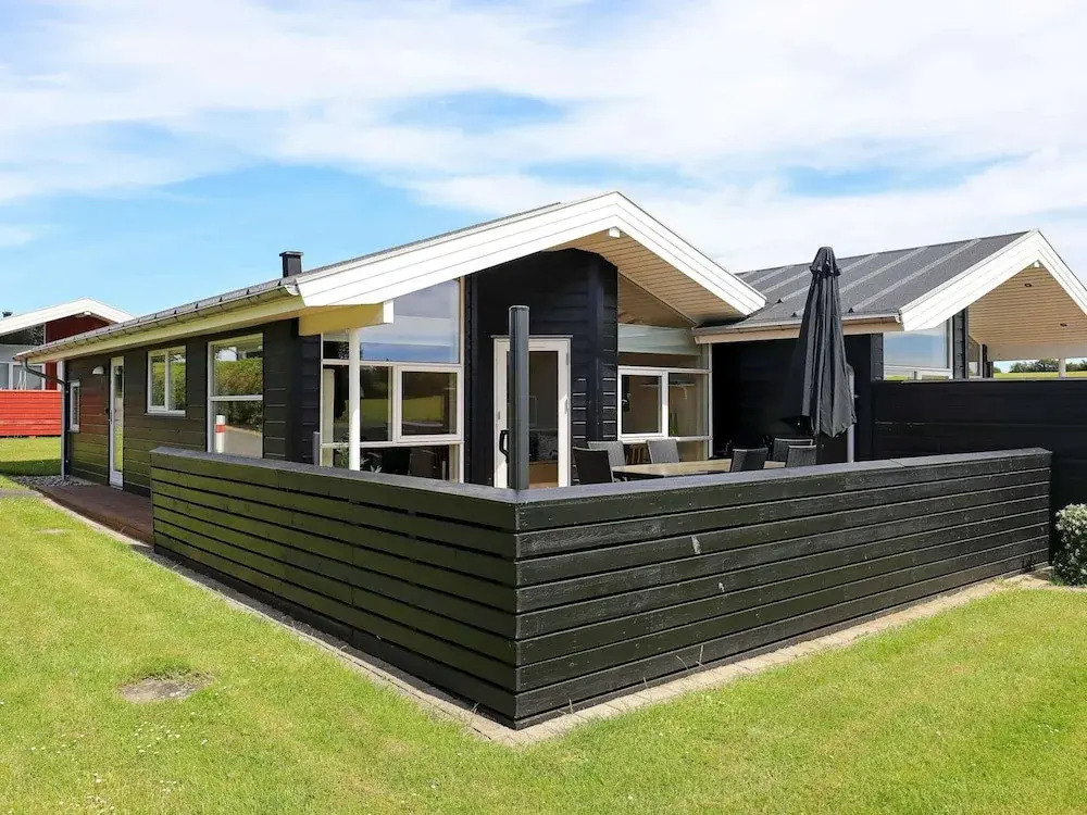 6 person holiday home in Tranekær