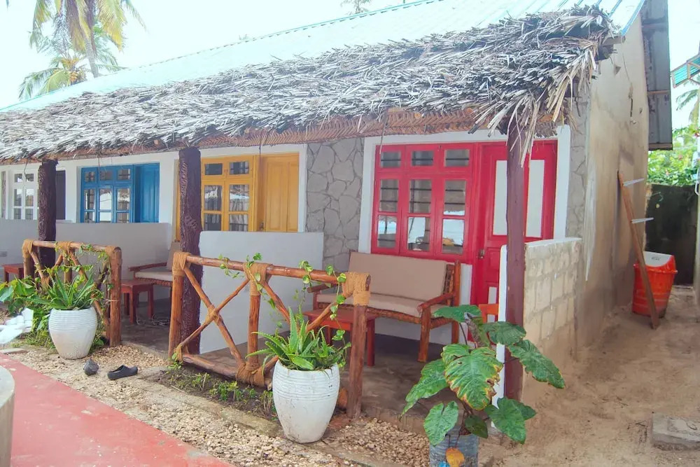 Suda Beach Lodge