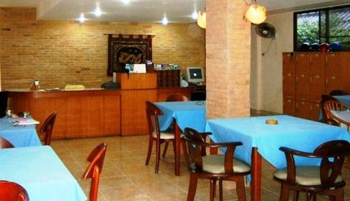 Divers Inn