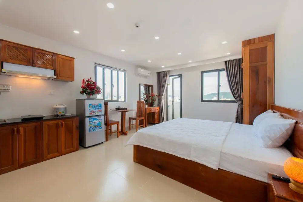 Hoàn Châu Luxury Hotel & Apartment