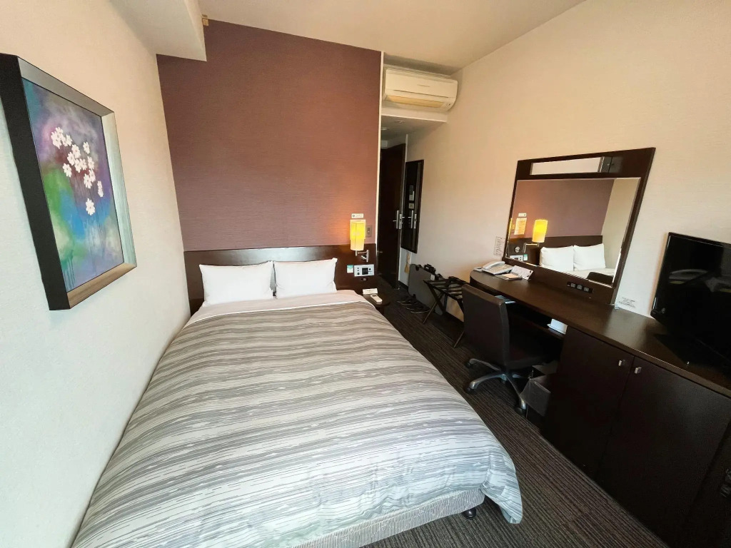 Hotel Route-Inn Tokuyama Ekimae