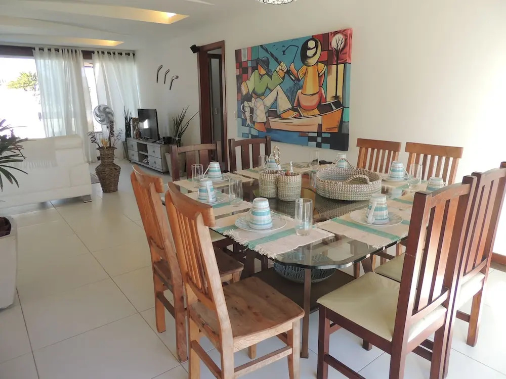 Ótima Casa com Vista para a Praia de Manguinhos