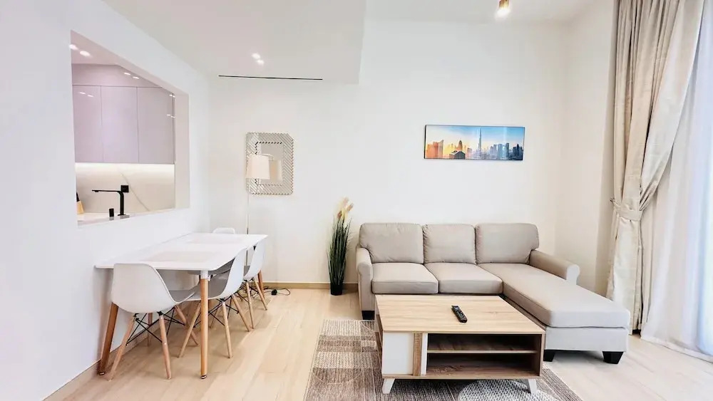 OYO 1288 Home Fully Furnished 1Bed Apartment @JVC