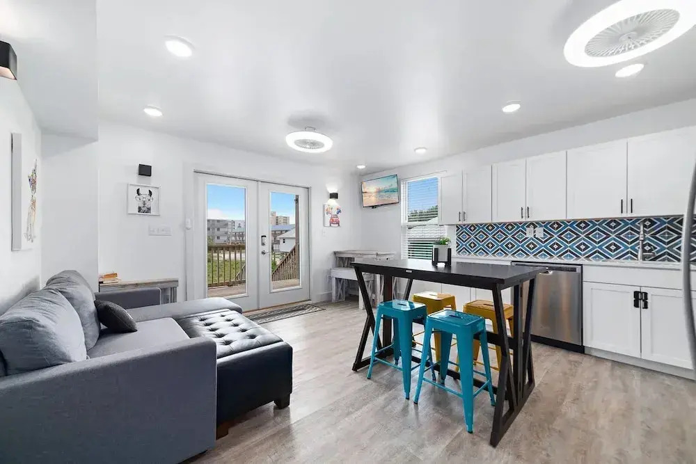 Pipedreams 333 8 Bedroom Home