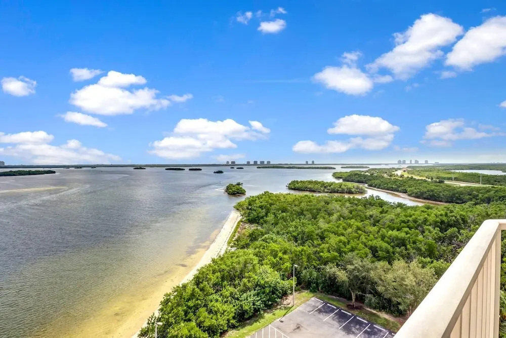 Lovers Key Resort #301