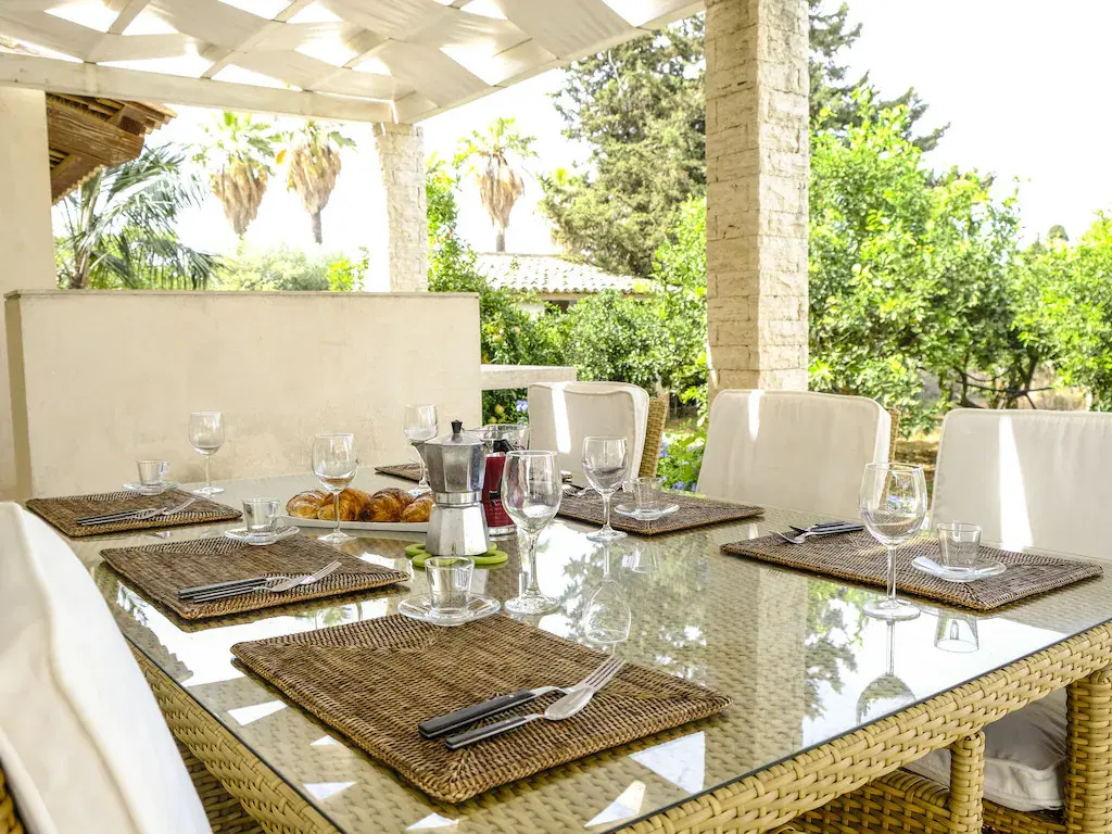 Villa with swimming pool in beautiful Sicily