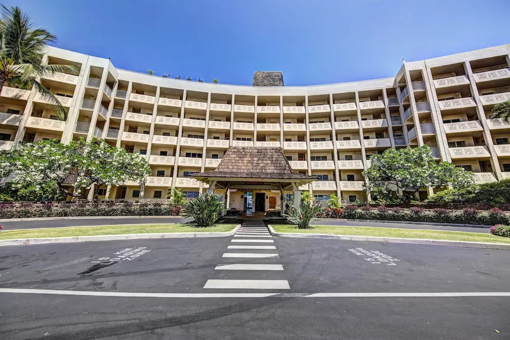 Royal Mauian 605 by Vacation Rental Pros