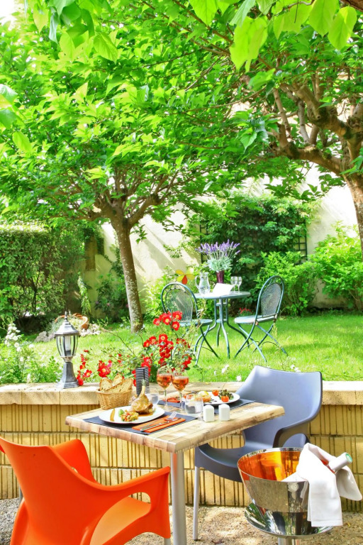Logis Hôtel Le Cygne