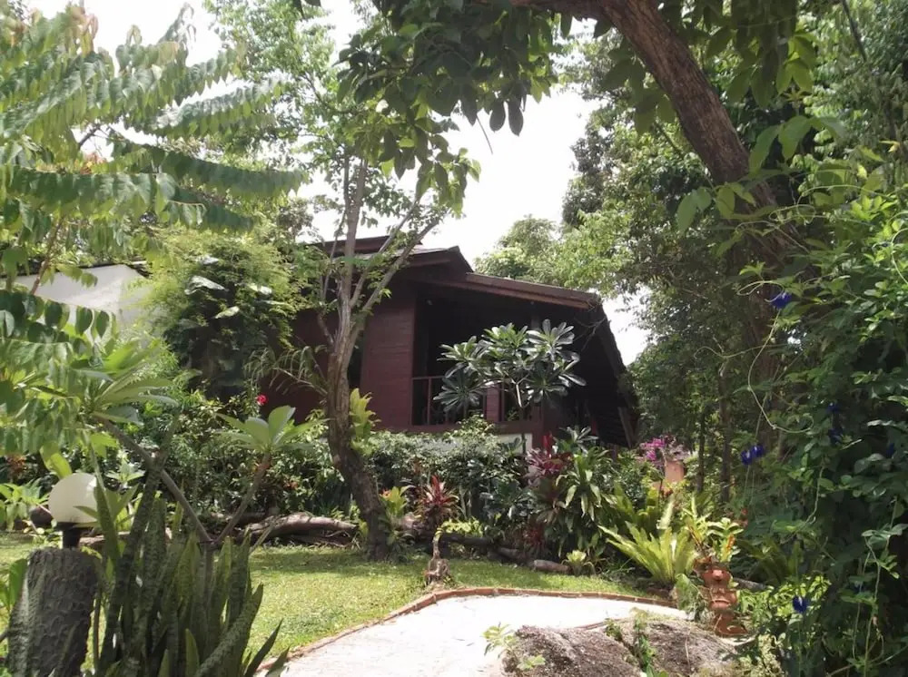 Moon Paradise Resort