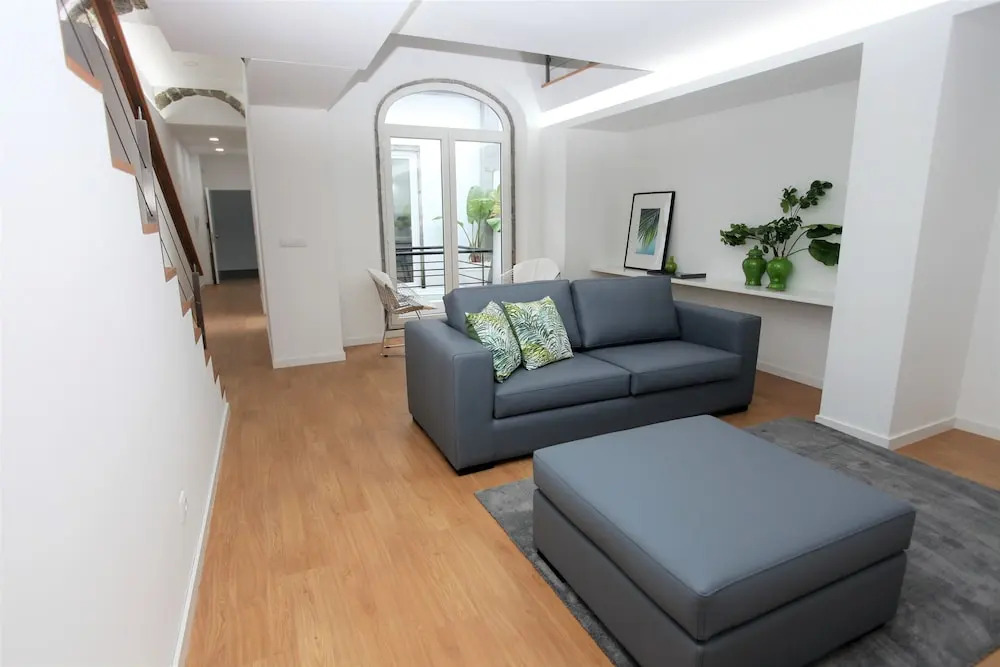 Apartments Hintze Ribeiro by GreenVacations