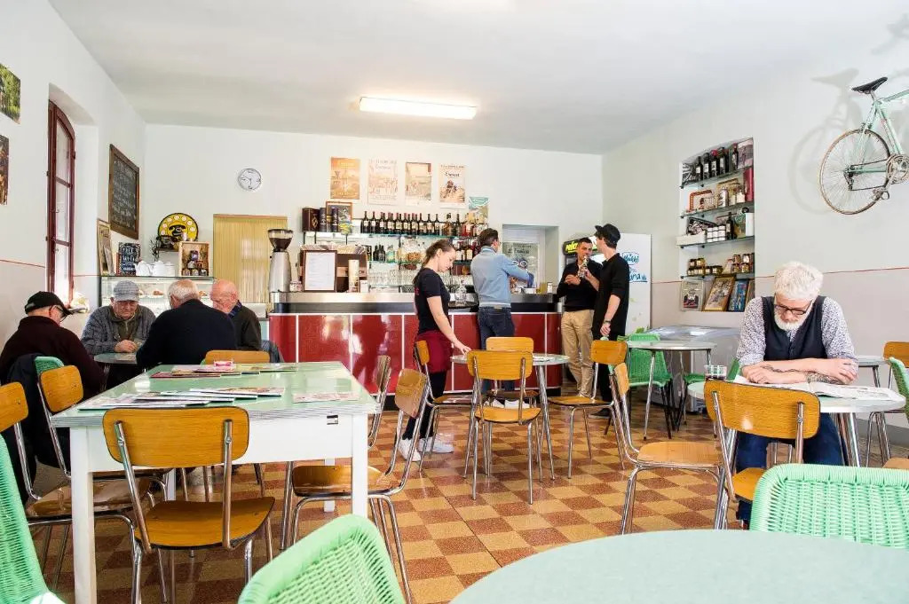 RICASOLI, Brolio Agriroom