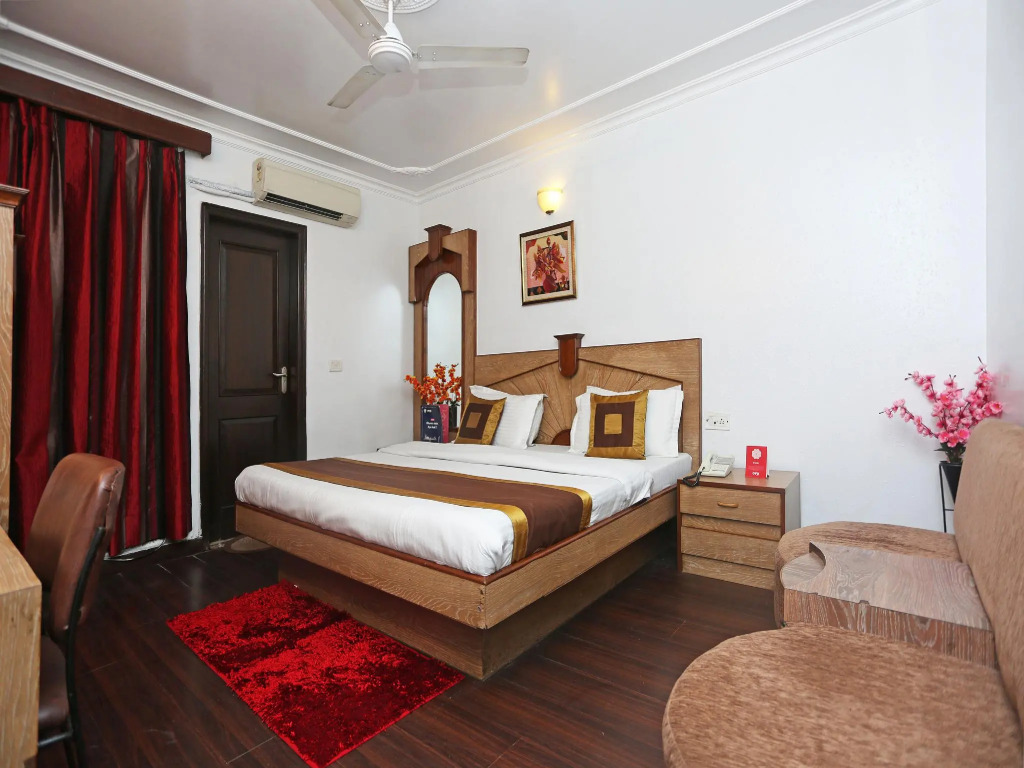 OYO 497 Hotel Welcome Palace