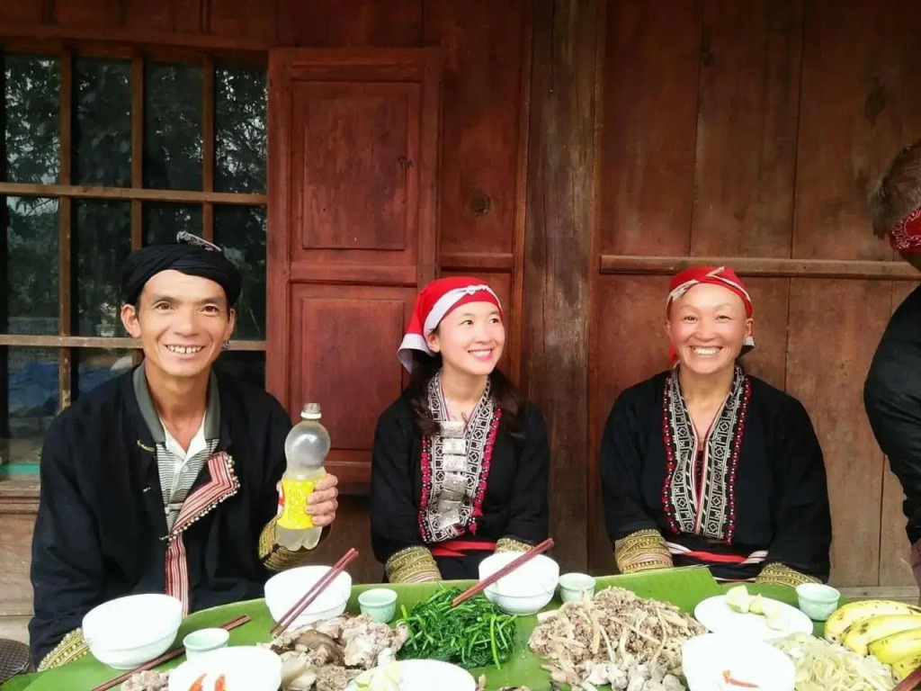 Ta Phin Homestay
