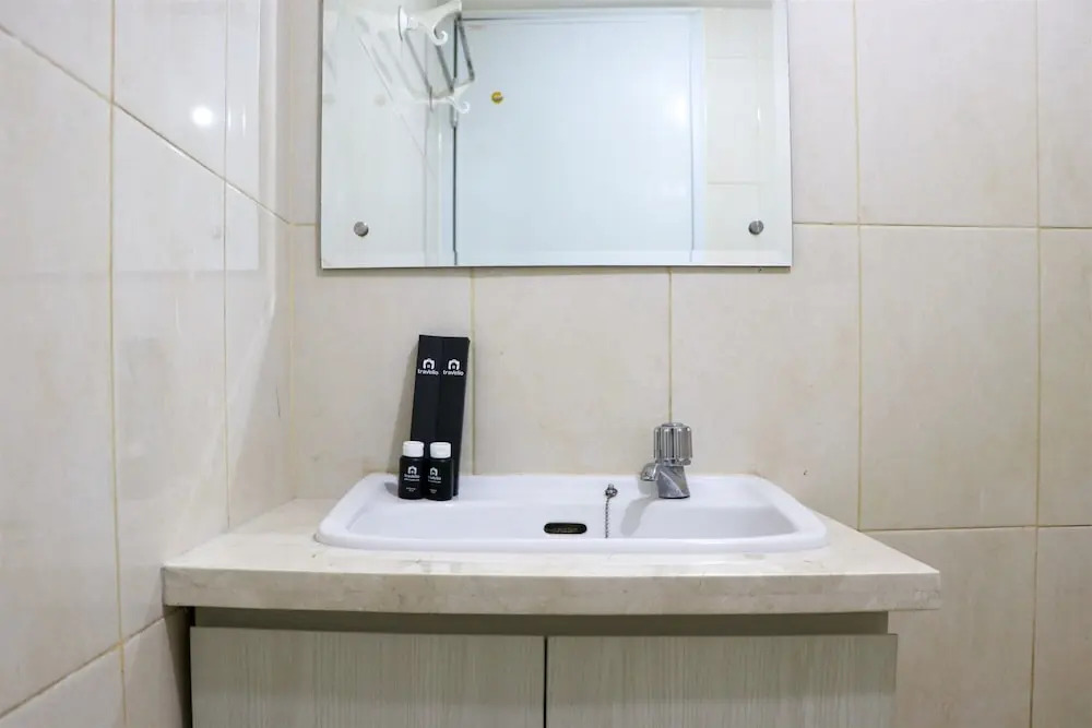 Full Furnished With Simply Look Studio At Springlake Summarecon Bekasi Apartment