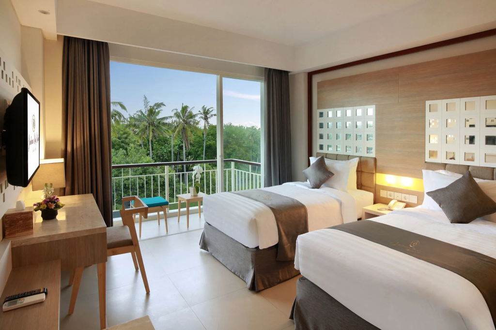 Jimbaran Bay Beach Resort and Spa by Prabhu