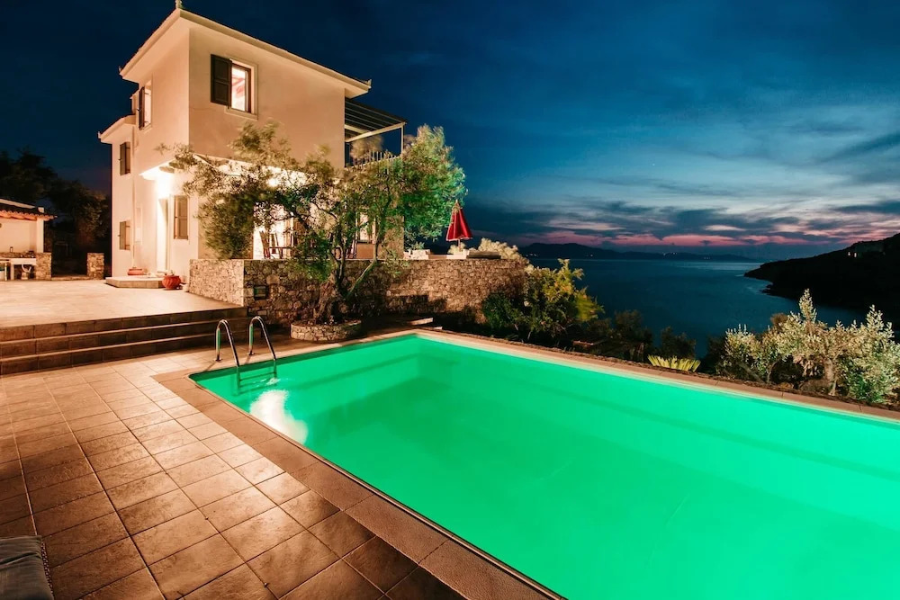 Villa With 3 Bedrooms in Diasello, With Wonderful sea View, Private Po