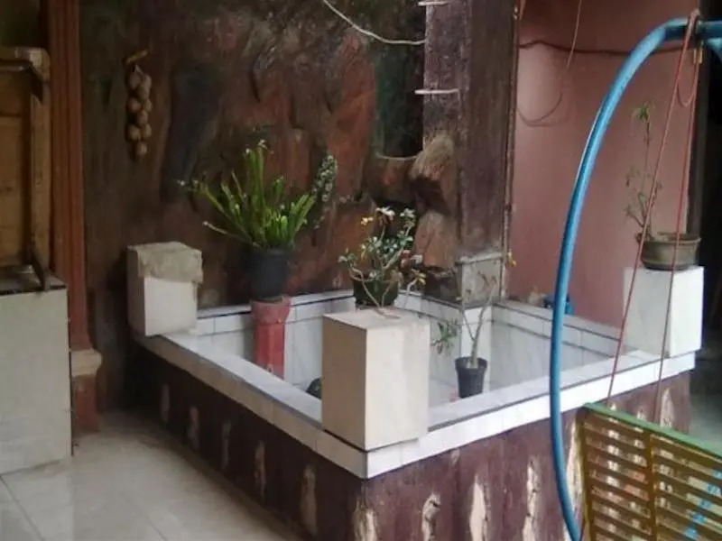 Sambisari Guest House