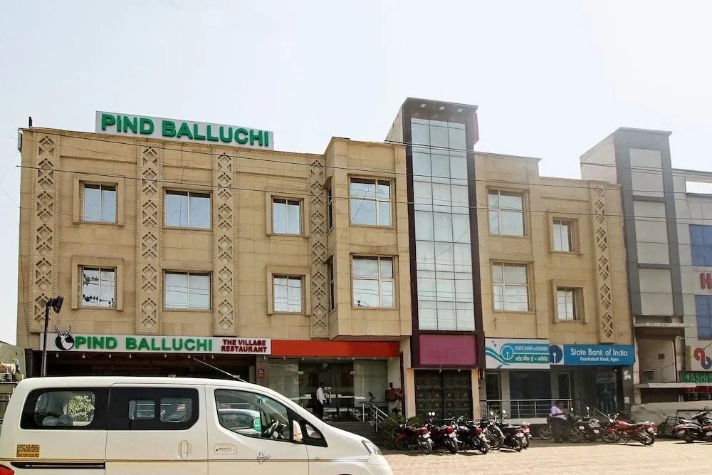 City Hotel and Suites Agra