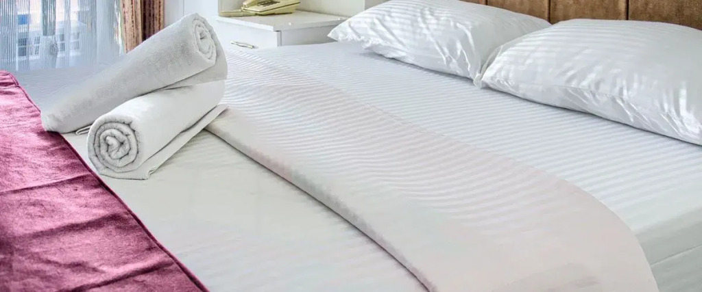 Yeniciftlik Otel