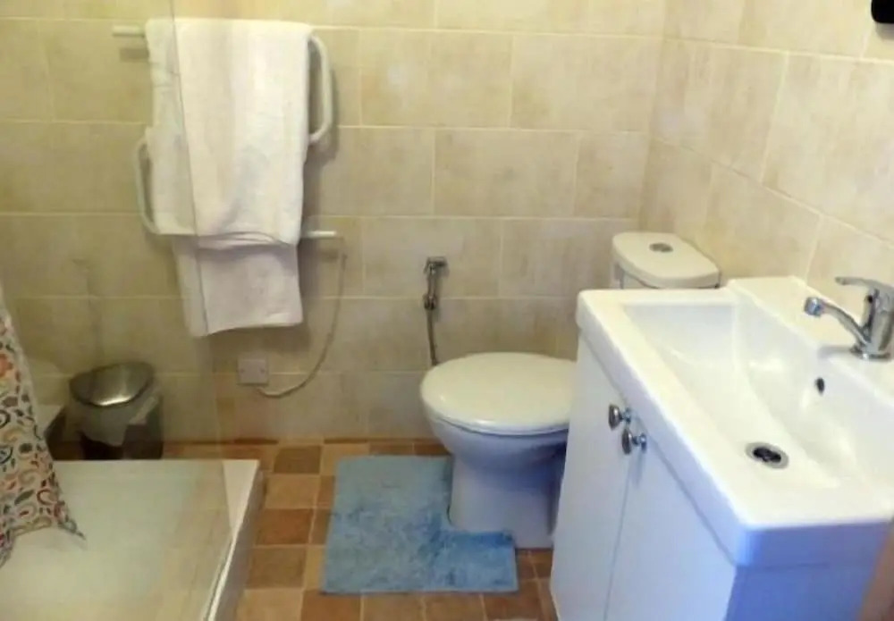 3 Luxury En-suite Bedrooms