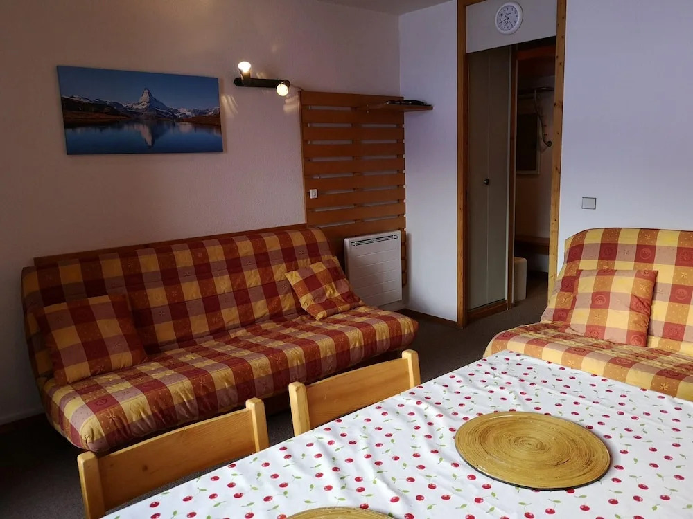 Residence Saintjacques Apartment 2 Rooms in the Center of the Resort Sj25