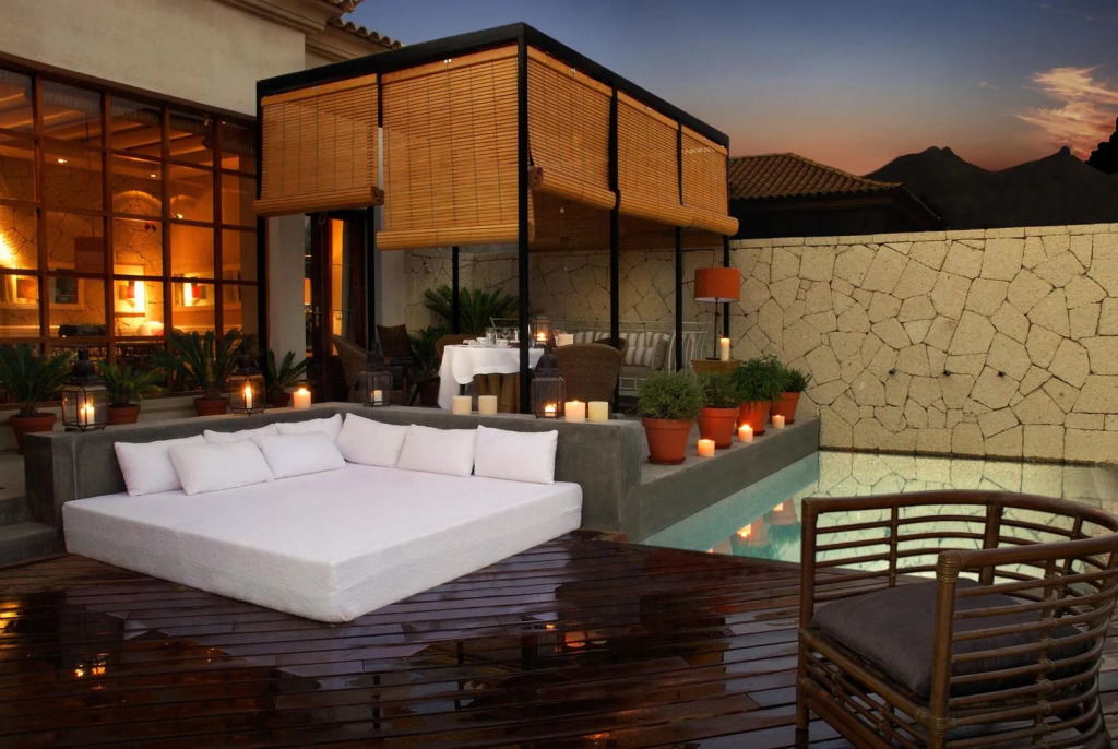 Bahia del Duque Las Villas Resort
