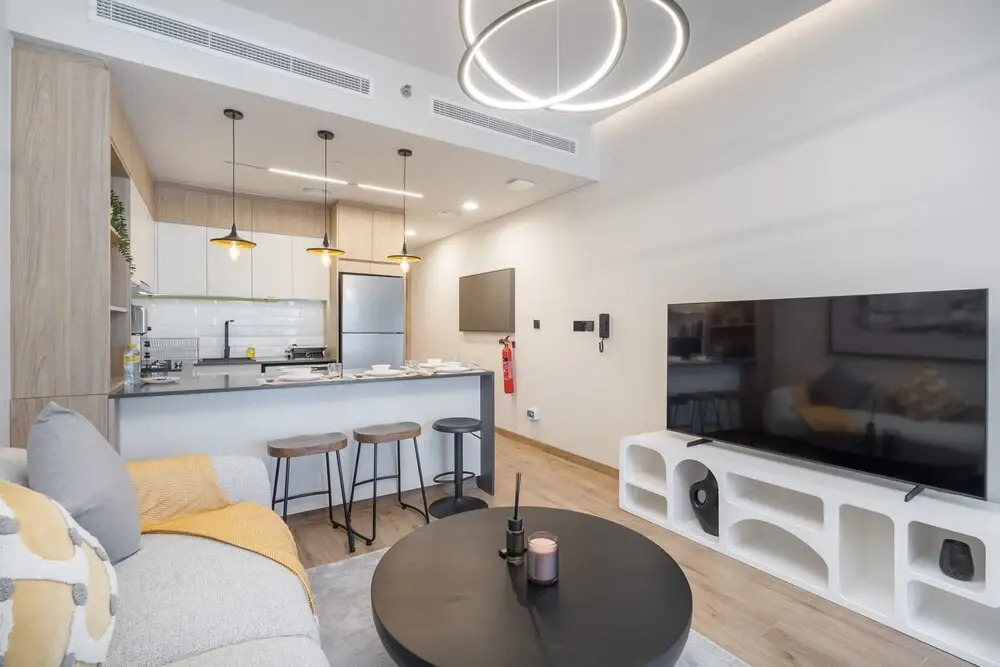 Classic Flat in JVC That Sleeps 2