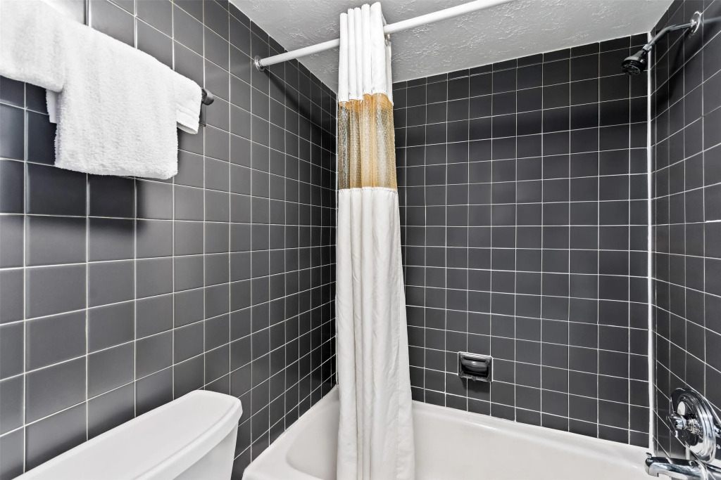 Americas Best Value Inn & Suites Williamstown