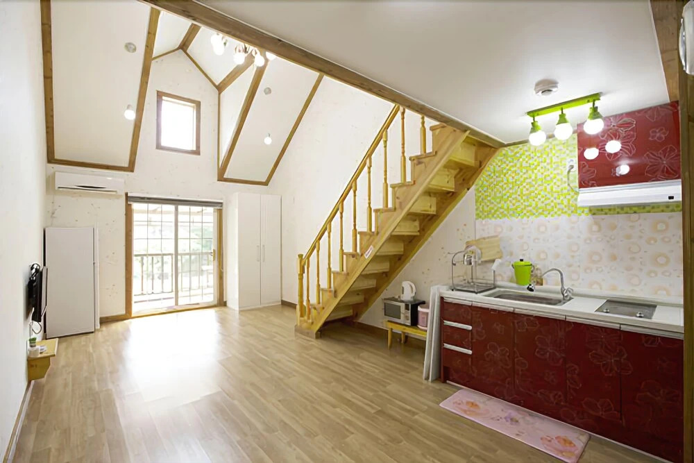 Songgye Terrace Punggyeong Pension