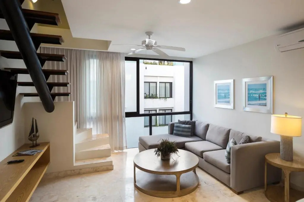 Anah Suites
