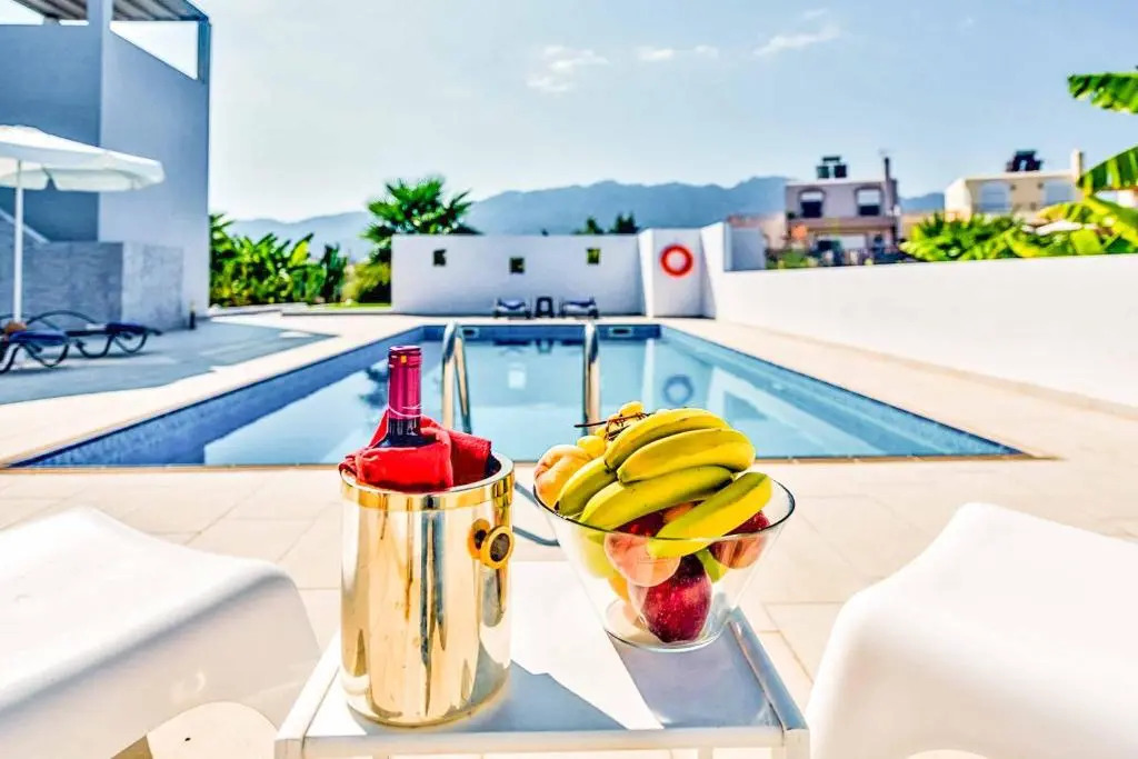 Villa Xenos Tria
