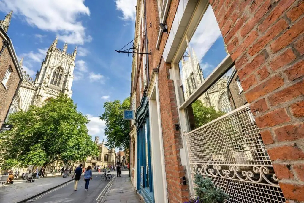 19 High Petergate