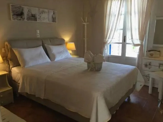 Kiki Apartments