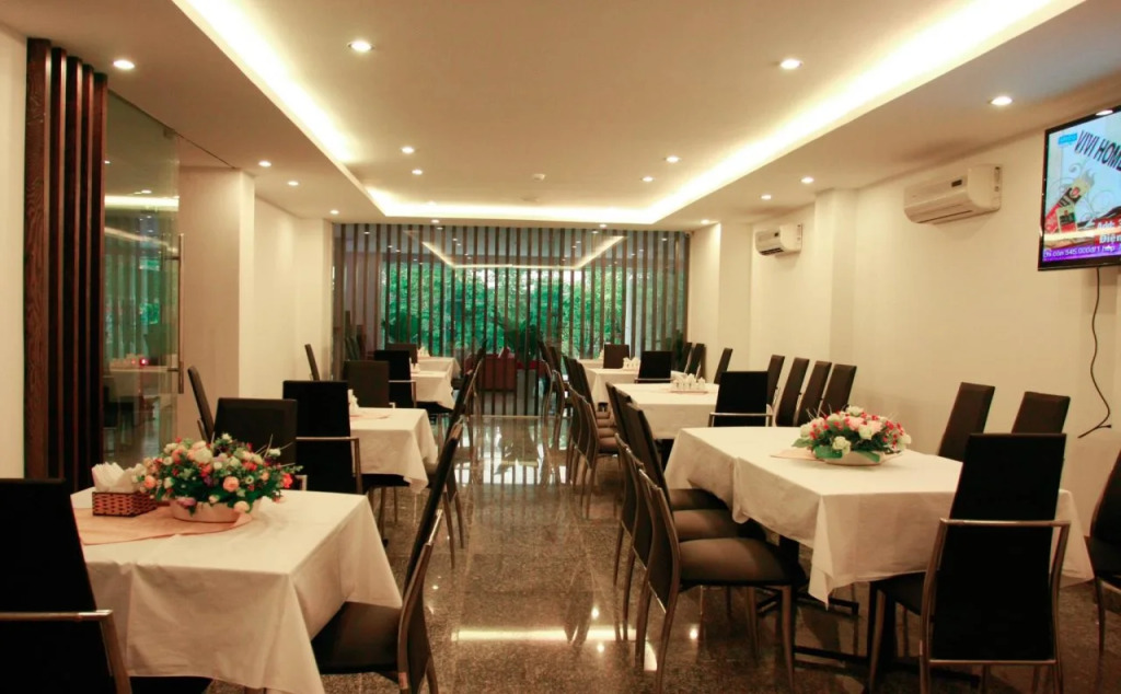 Gold Hotel II