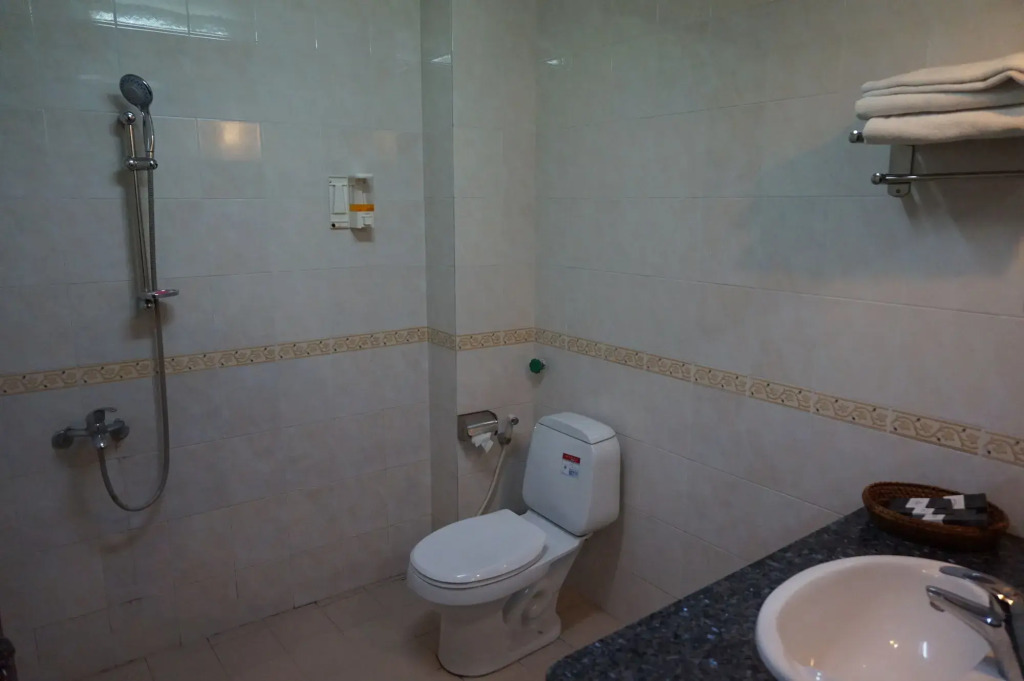 Mittaphap Hotel Luangprabang