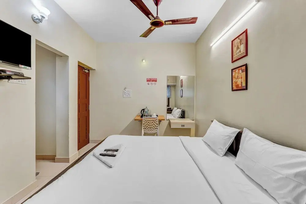 Kings Court by Blessings Hospitality