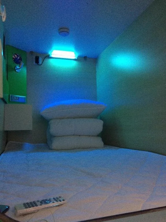 GreenIsland Space Capsule Youth Hostel