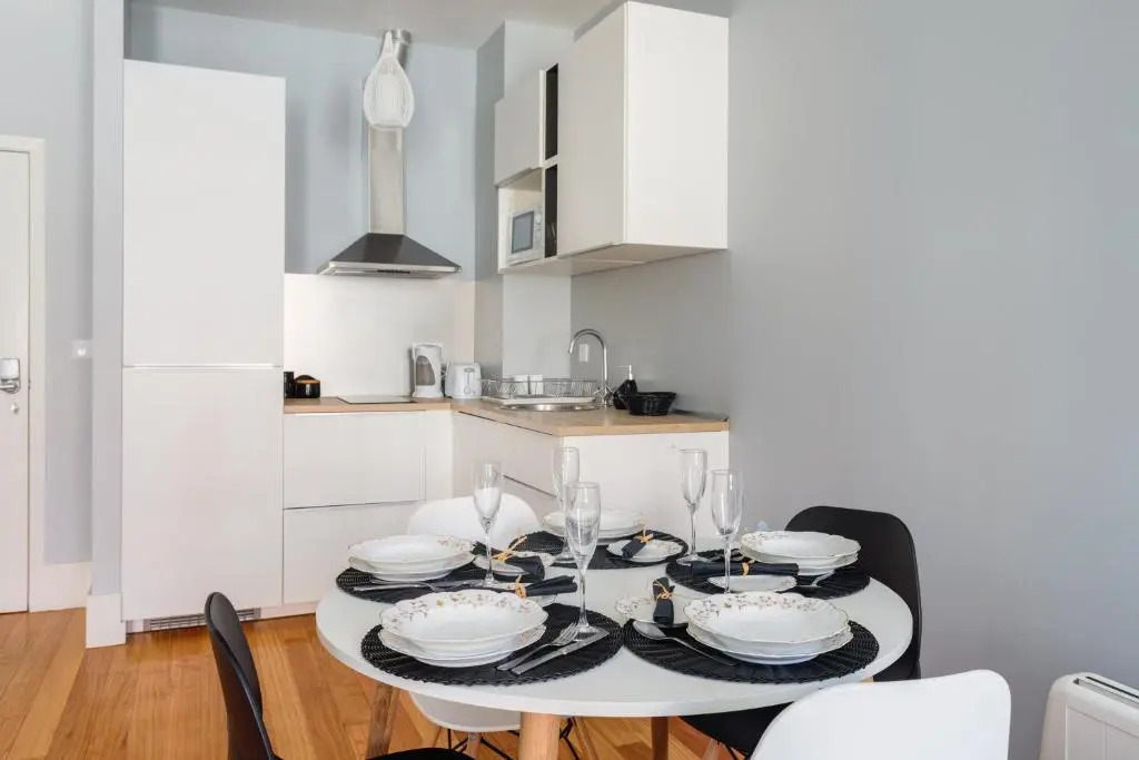 Mouzinho 244 - Porto Houses & Suites