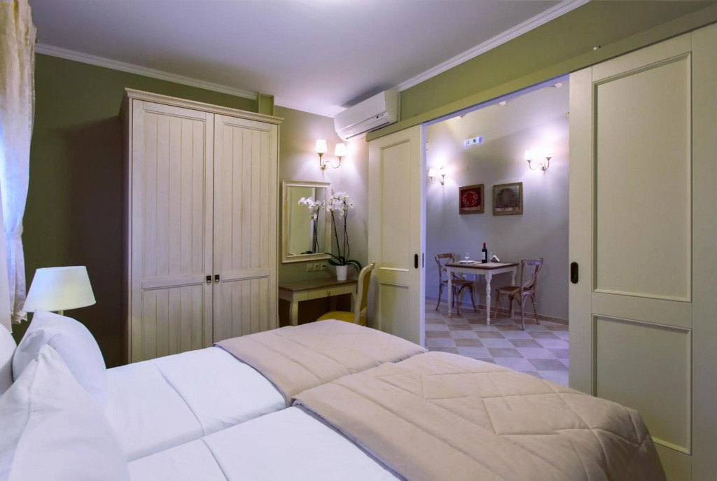 Ionia Suites