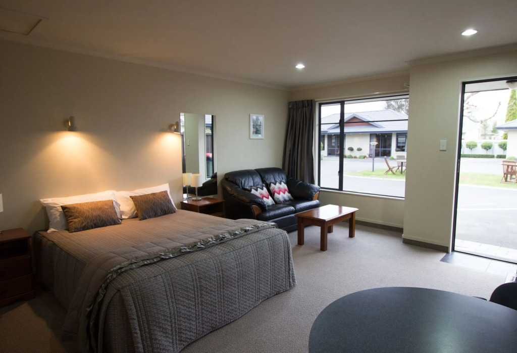 Centre Court Motel
