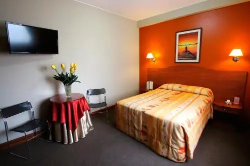 HOTEL Javier Prado Inn
