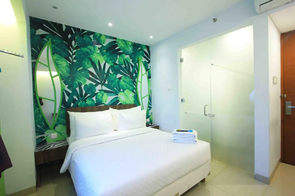 Uniq Hotel