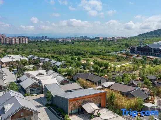 Huazhu Luxury · Jian Shan Jie Lu Tang-Style Boutique Inn