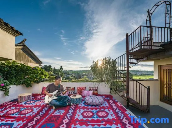 Yugui Hot Spring Holiday Hotel