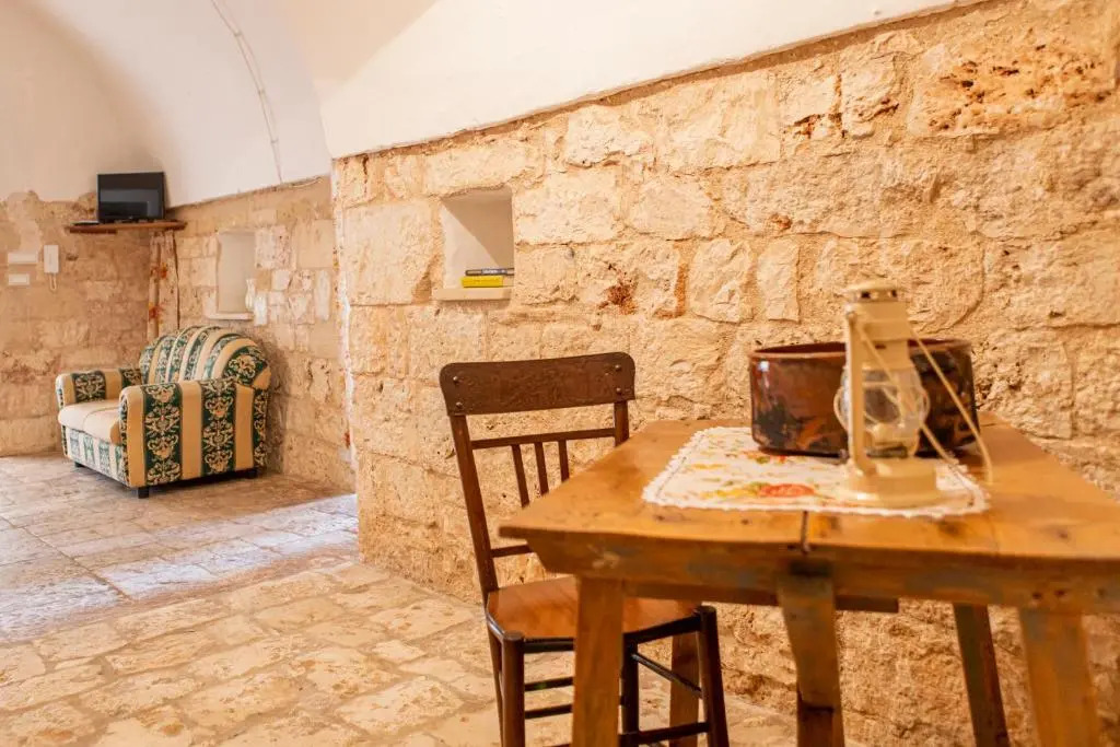 Lamia Del Fico