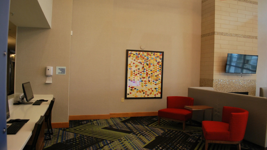 Holiday Inn Express Hotel & Suites Indianapolis North Carmel by IHG