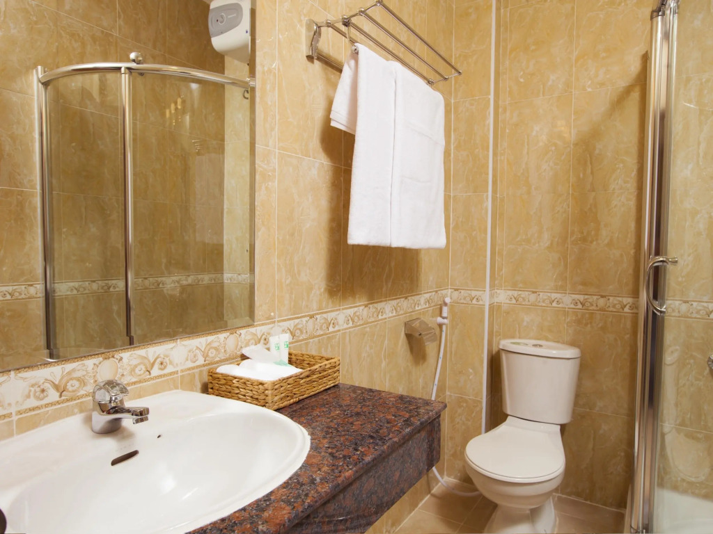 Homefeel CS Hotel