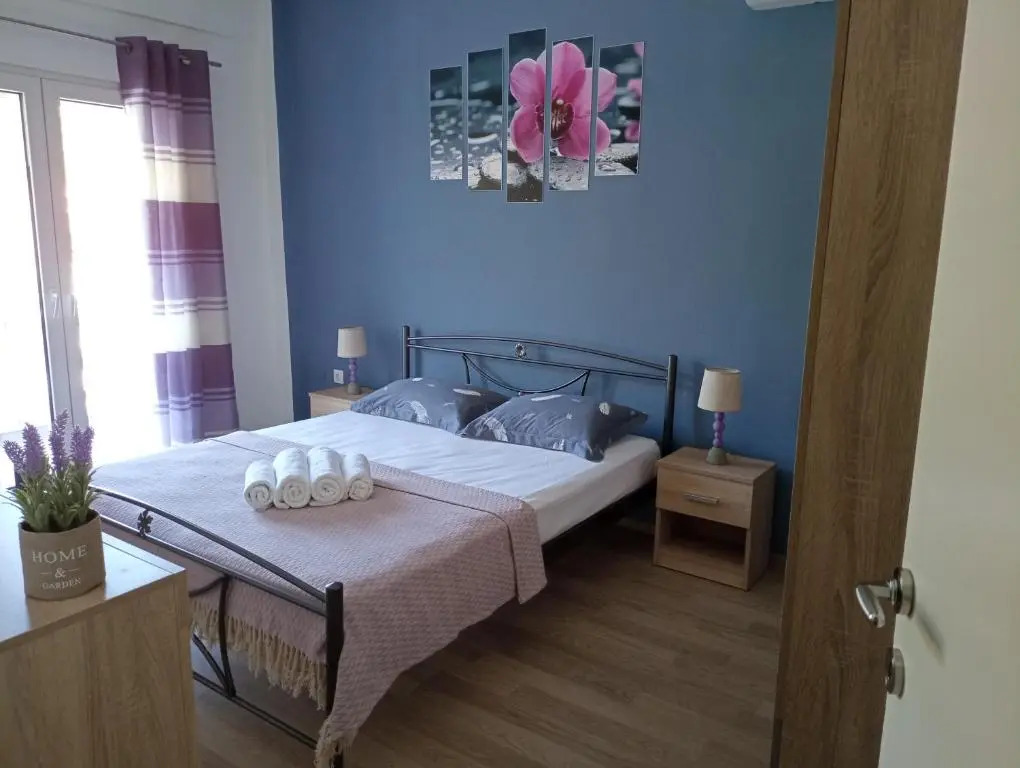 Xristos apartment and maisonettes