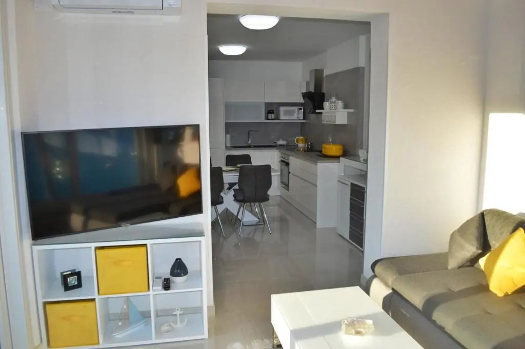 Apartment More 13