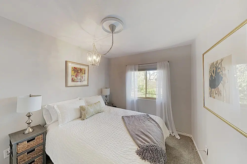 Chic Home in Heart of Central Scottsdale W/ Pool Home